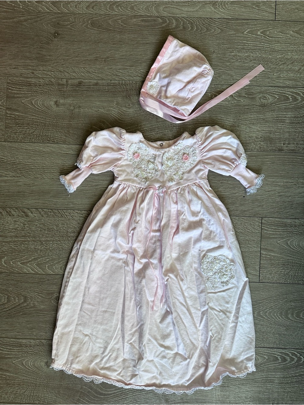 Vintage Sweet Baby Jess Pale Pink Lace-Trim Baby Dress Gown with Bonnet